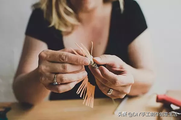 纸花怎么做教程，手工纸花制作大全步骤