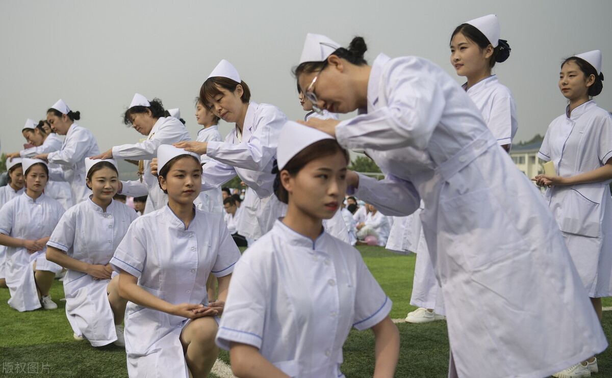 有什么职业适合女孩子（女生找什么工作比较好）