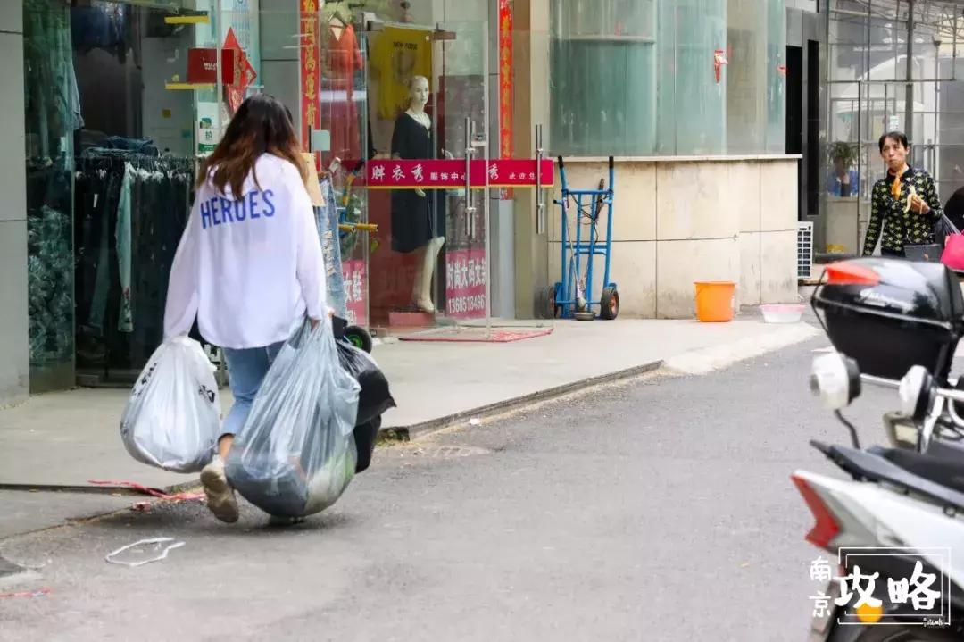 南京买衣服去哪买便宜又好看，南京环北服装批发市场！